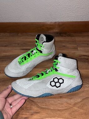Rudis Alpha 2.0 Unisex Wrestling Shoe - size men 6/ women 7.5